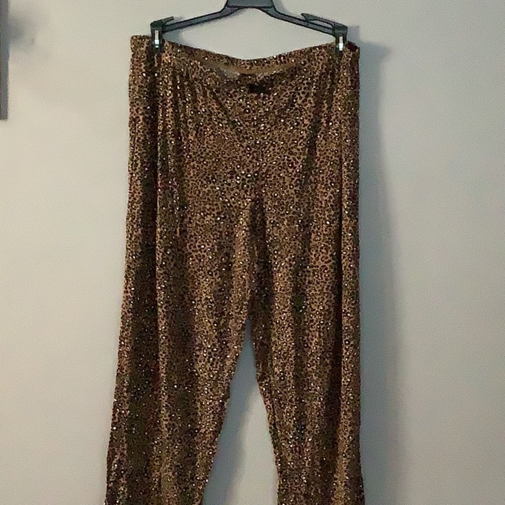 PJs. - Picture 4 of 7